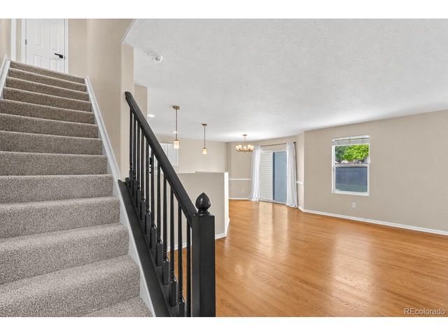 5569 S Quemoy Cir, Aurora, CO 80015