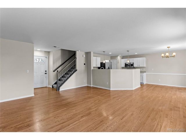 5569 S Quemoy Cir, Aurora, CO 80015