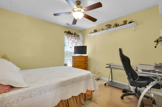 542 Brick Barn Lane, Goose Creek, SC 29445