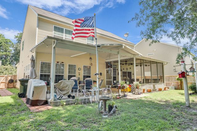 542 Brick Barn Lane, Goose Creek, SC 29445