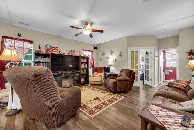 542 Brick Barn Lane, Goose Creek, SC 29445