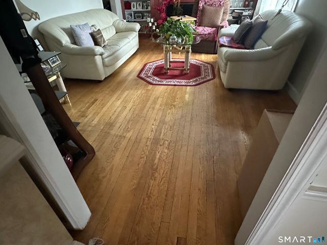 70 Judwin Avenue, New Haven, CT 06515