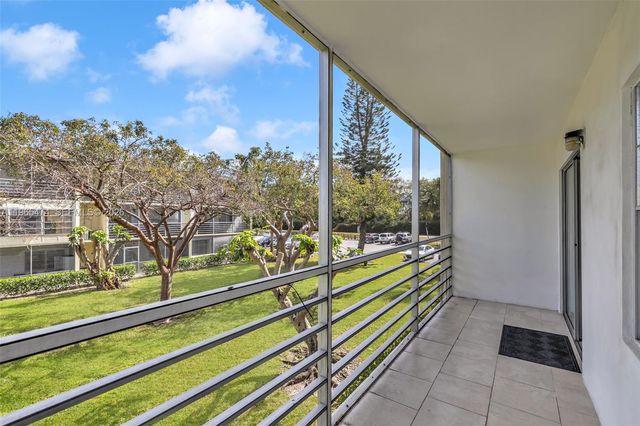 152 Dorset D 152, Boca Raton, FL 33434