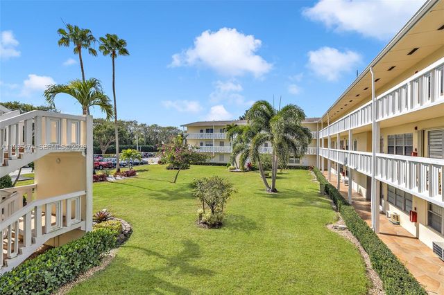 152 Dorset D 152, Boca Raton, FL 33434