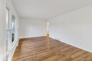 821 Ashmoore Circle, West Des Moines, IA 50265