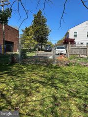2419 BEACON HILL RD, Alexandria, VA 22306
