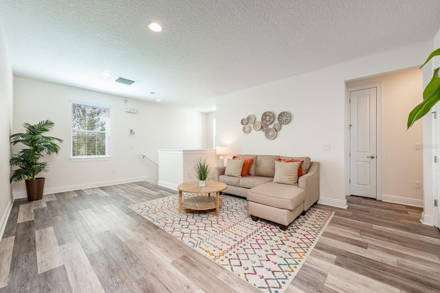 111 LASSO DRIVE, Kissimmee, FL 34747