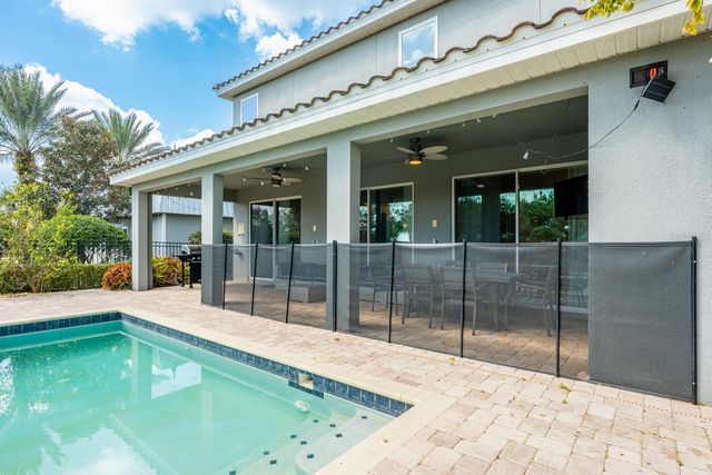 111 LASSO DRIVE, Kissimmee, FL 34747