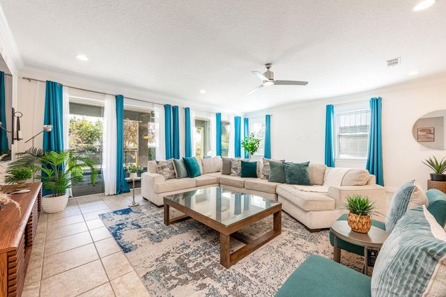 111 LASSO DRIVE, Kissimmee, FL 34747