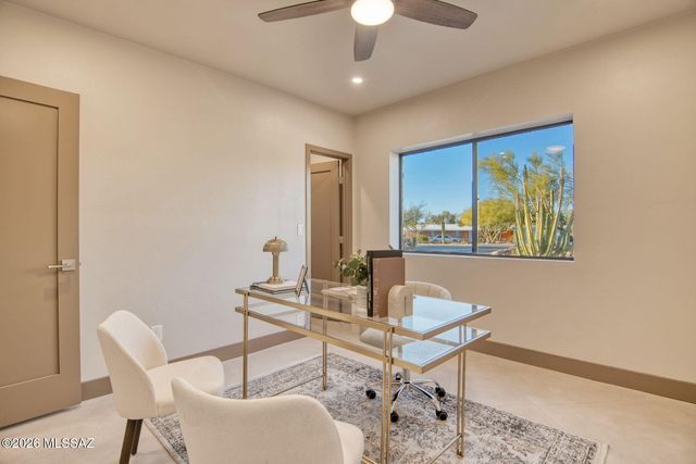 771 W Giaconda Way, Tucson, AZ 85704