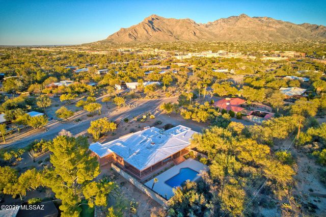 771 W Giaconda Way, Tucson, AZ 85704