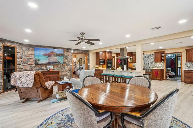 29207 OLD MILL W, Tavares, FL 32778