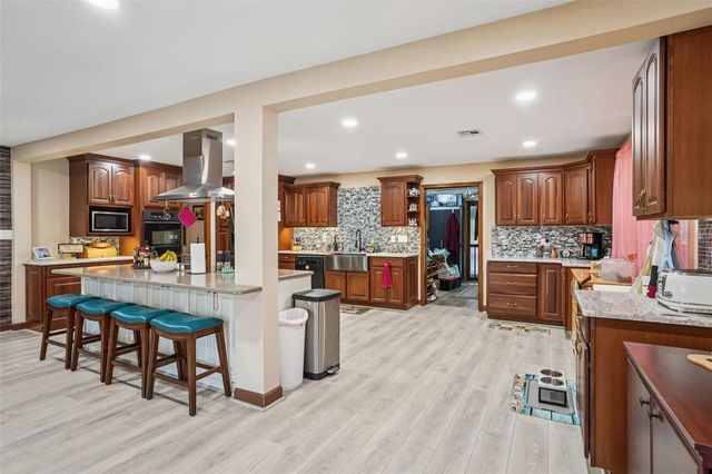 29207 OLD MILL W, Tavares, FL 32778