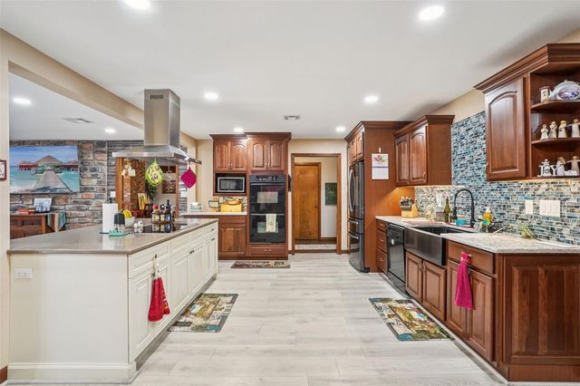 29207 OLD MILL W, Tavares, FL 32778