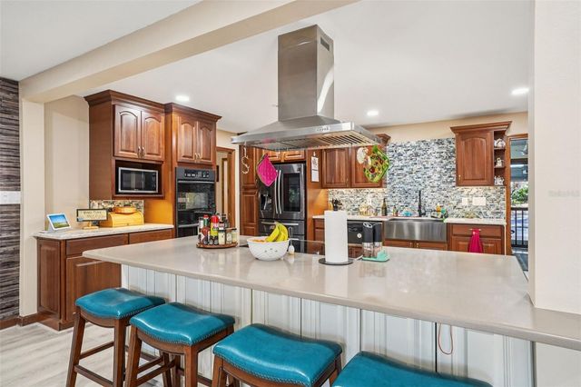 29207 OLD MILL W, Tavares, FL 32778