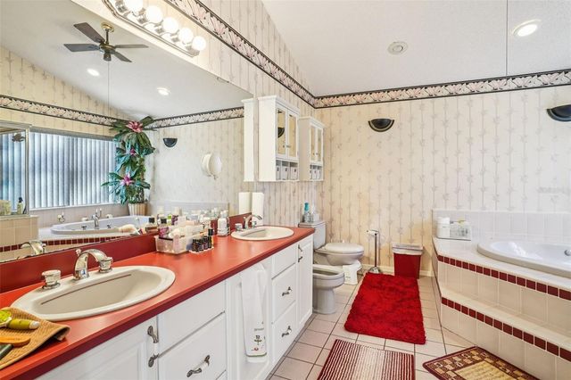 29207 OLD MILL W, Tavares, FL 32778