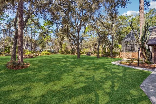 29207 OLD MILL W, Tavares, FL 32778