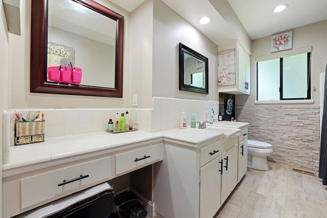 5348 Shippee Ln, Stockton, CA 95212