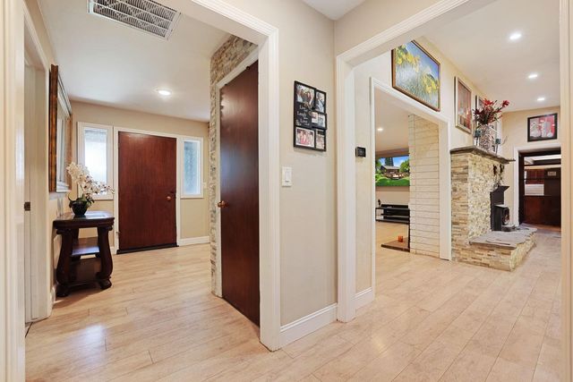 5348 Shippee Ln, Stockton, CA 95212