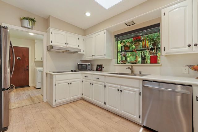5348 Shippee Ln, Stockton, CA 95212