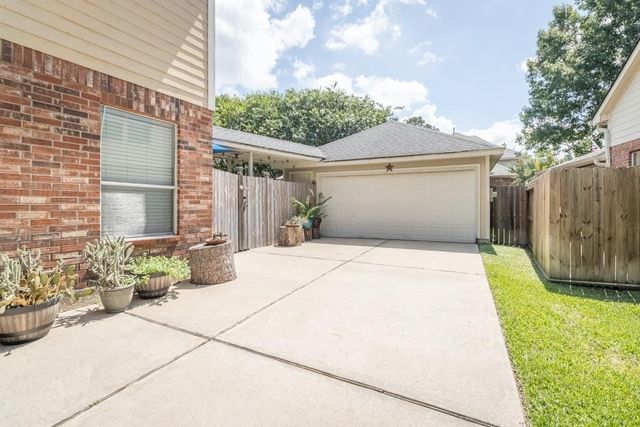 11431 Little Orchard Court, Tomball, TX 77377