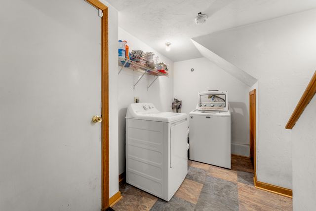128 Orton St Ext, Worcester, MA 01604