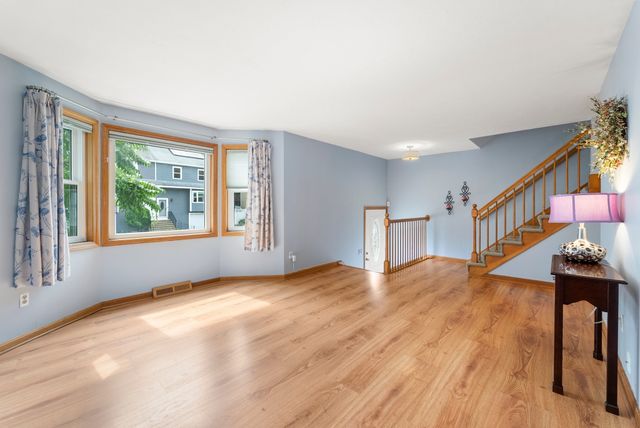 128 Orton St Ext, Worcester, MA 01604