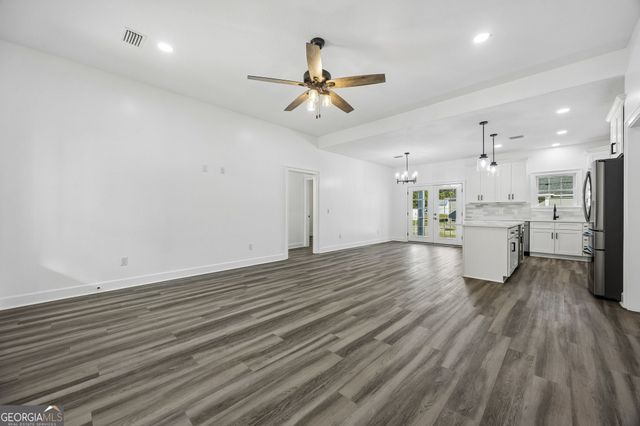 215 McQueen Street, Folkston, GA 31537