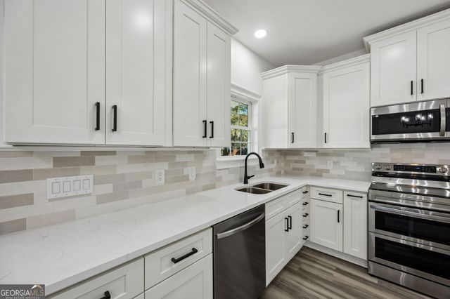 215 McQueen Street, Folkston, GA 31537