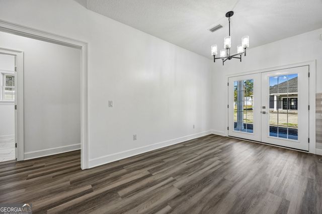 215 McQueen Street, Folkston, GA 31537