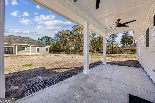 215 McQueen Street, Folkston, GA 31537