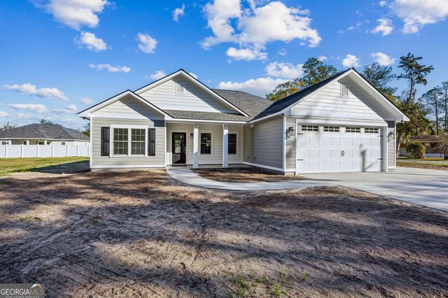 215 McQueen Street, Folkston, GA 31537