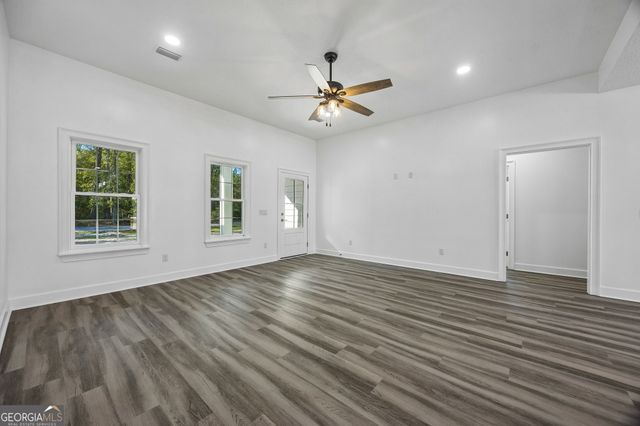 215 McQueen Street, Folkston, GA 31537