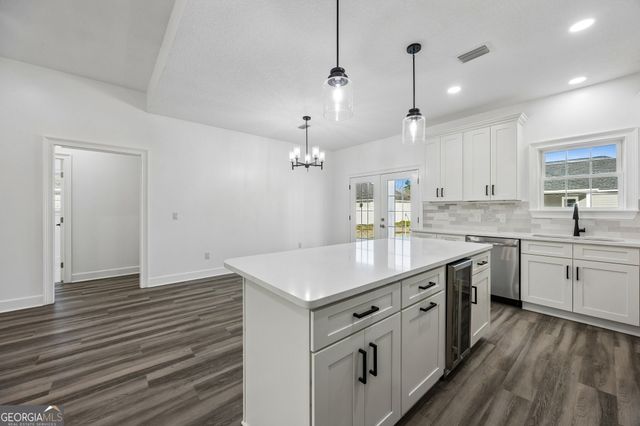 215 McQueen Street, Folkston, GA 31537