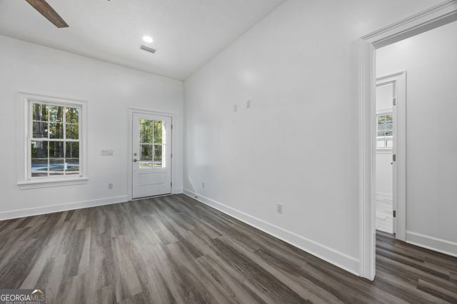 215 McQueen Street, Folkston, GA 31537