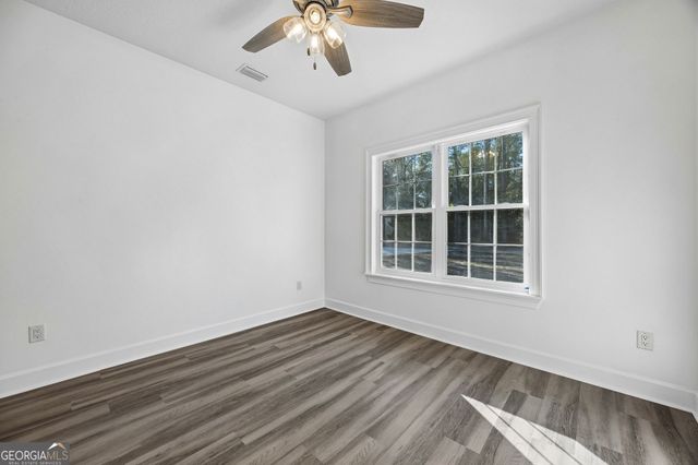 215 McQueen Street, Folkston, GA 31537