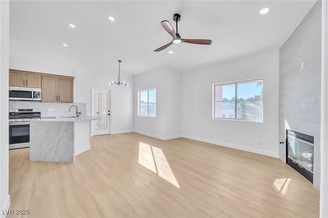 5225 West Reno Avenue 210, Las Vegas, NV 89118