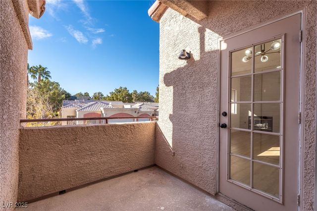 5225 West Reno Avenue 210, Las Vegas, NV 89118