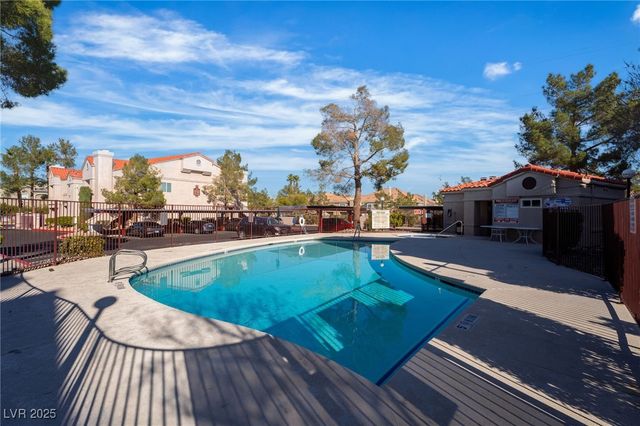 5225 West Reno Avenue 210, Las Vegas, NV 89118