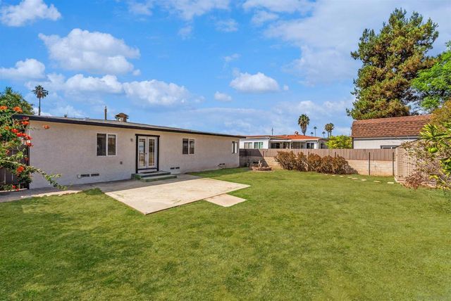 418 Manor Dr, El Cajon, CA 92020