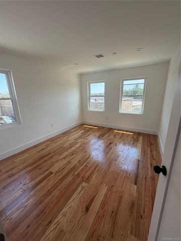 342 E234th Street 2, Bronx, NY 10470
