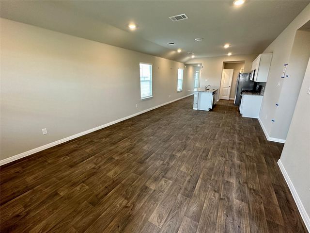 308 Globe Mallow CIR, Kyle, TX 78640