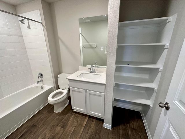 308 Globe Mallow CIR, Kyle, TX 78640