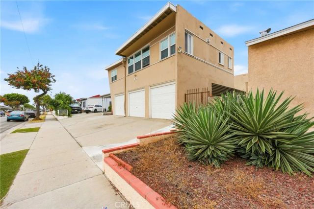 219 W Riggin C, Monterey Park, CA 91754