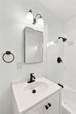 219 W Riggin C, Monterey Park, CA 91754