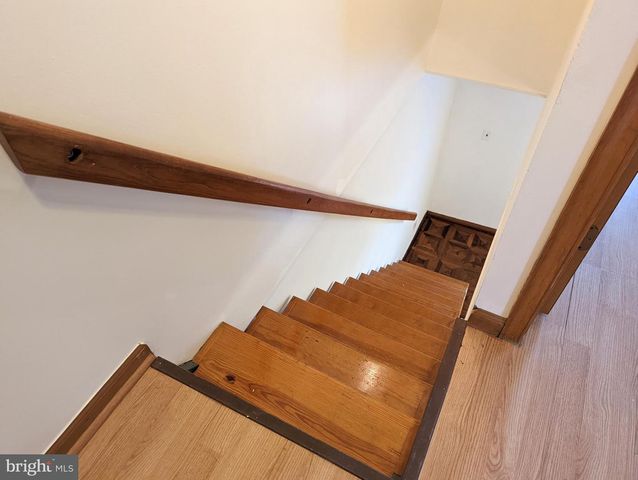 1545 W PASSYUNK AVE, Philadelphia, PA 19145