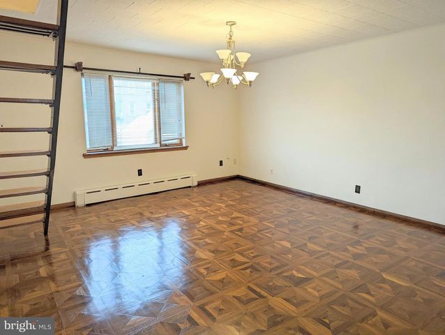 1545 W PASSYUNK AVE, Philadelphia, PA 19145