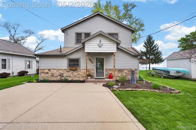 4720 Long Road, Frenchtown Township, MI 48166