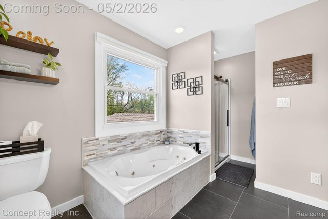 4720 Long Road, Frenchtown Township, MI 48166
