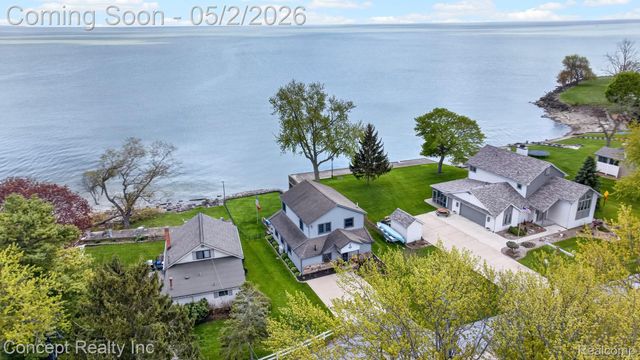 4720 Long Road, Frenchtown Township, MI 48166